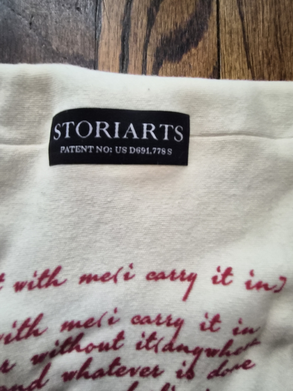 Storiarts Infinity Scarf E.E. Cummings Poem Heart Print - Picture 4 of 6